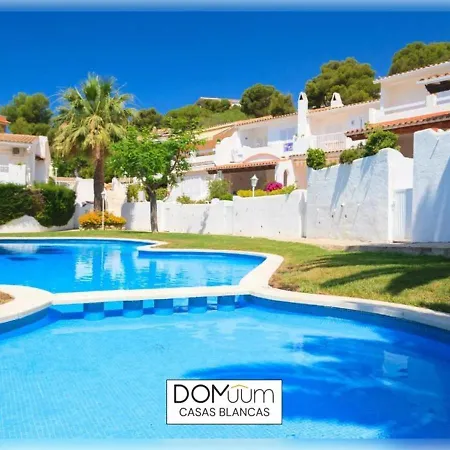 Domuum Holidays - Casas Blancas Salou