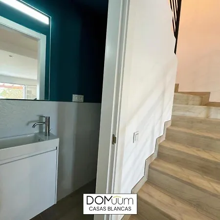 Domuum Holidays - Casas Blancas Apartment *