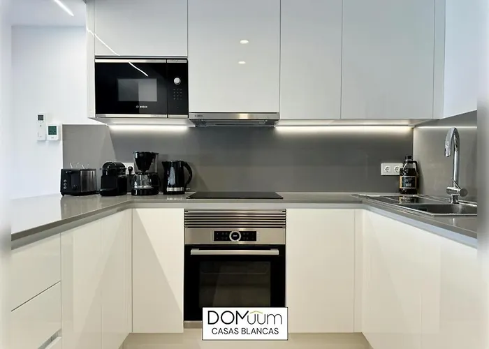 Domuum Holidays - Casas Blancas *